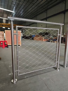 Hot sell design frame less tempered glass balcony railing with aluminum u channel glass railing system with LED light